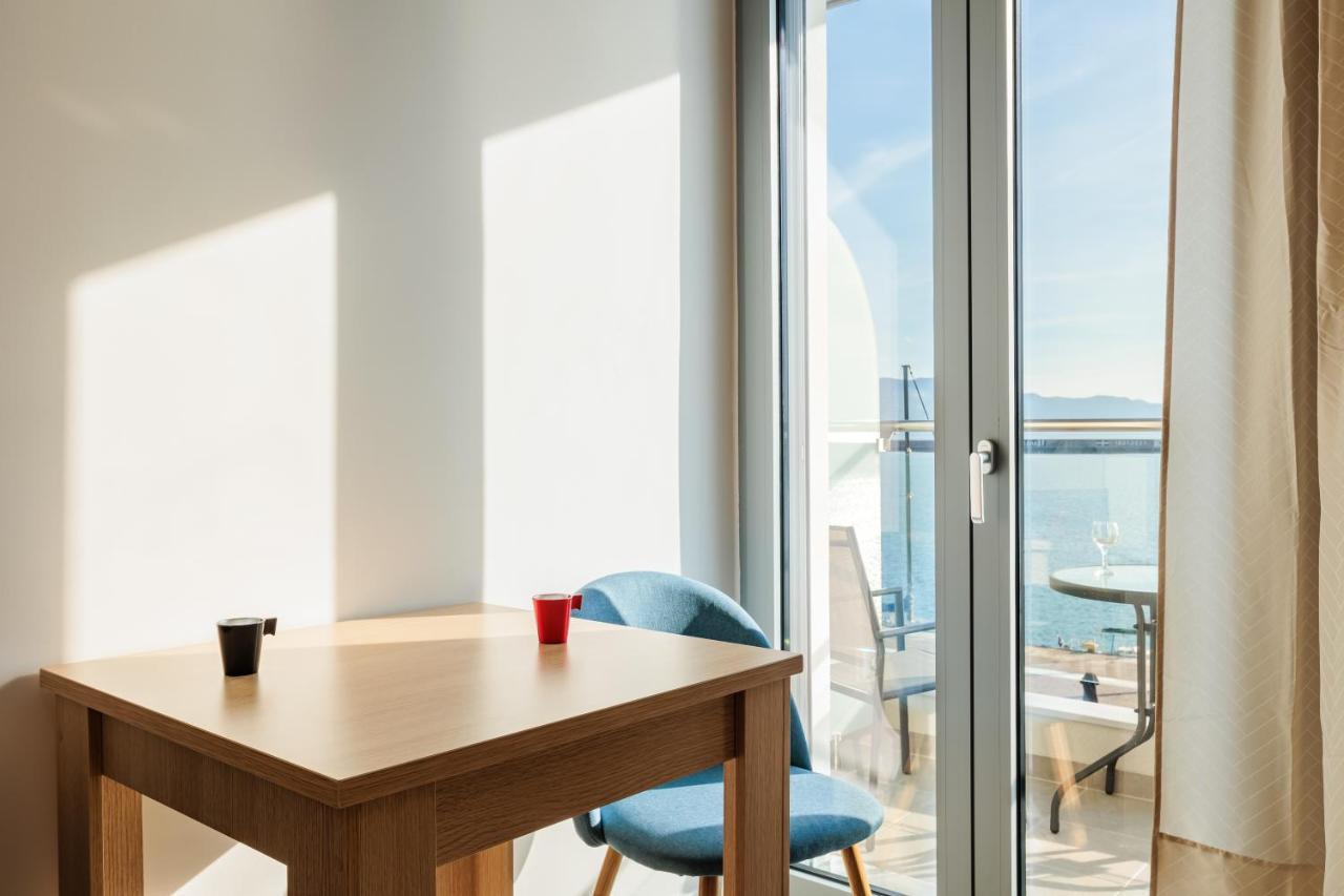 Georgia Seaview Apartment B2 Каламата Екстер'єр фото